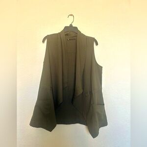 Dark Green Cape/Light cover for Women in Size small.